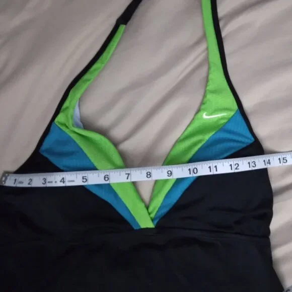 Nike halter tankini bathing suit top - Picture 4 of 7